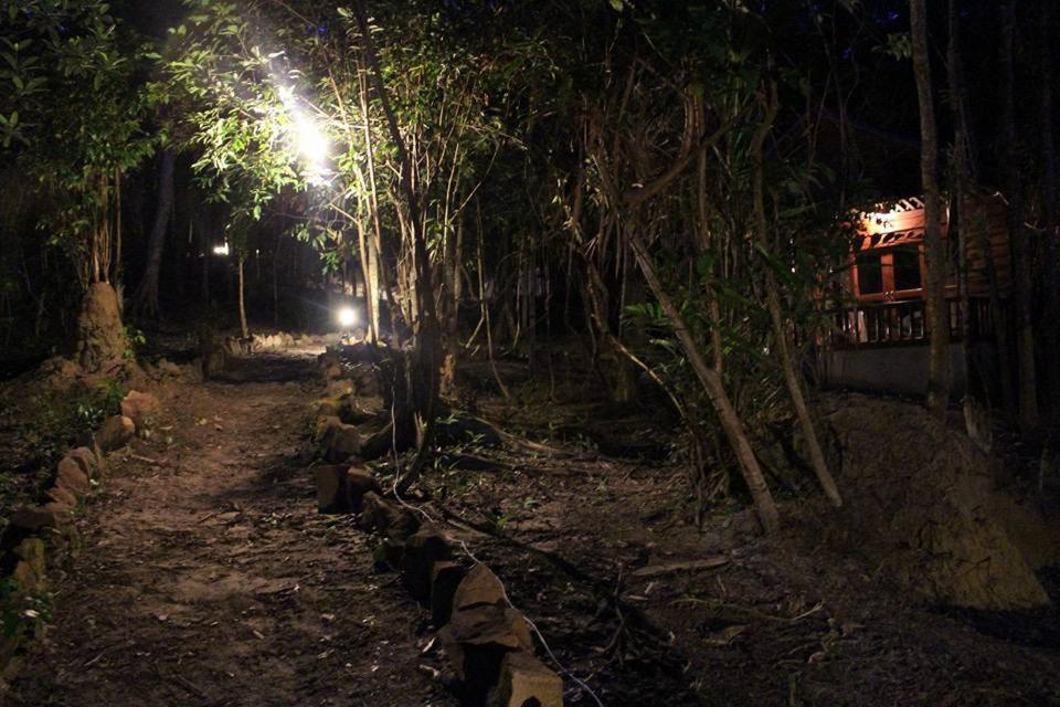 Sambath Sakseth Bungalow Kaoh Touch Exterior photo